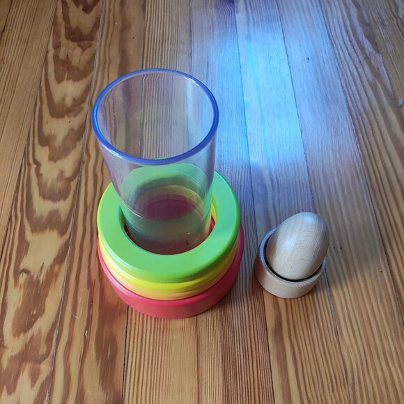 Lovevery Ring Stack and Egg Cup from The Explorer playkit (9-10m) - Picture 1 of 3